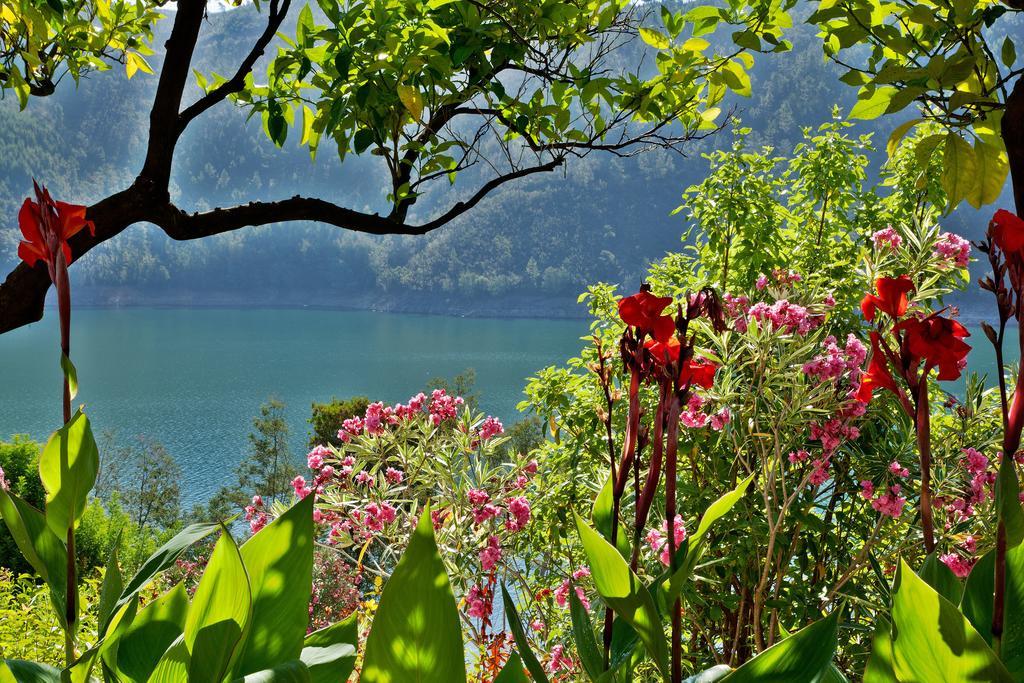 Lago Azul Eco Hotel Ferreira do Zezere Exterior photo