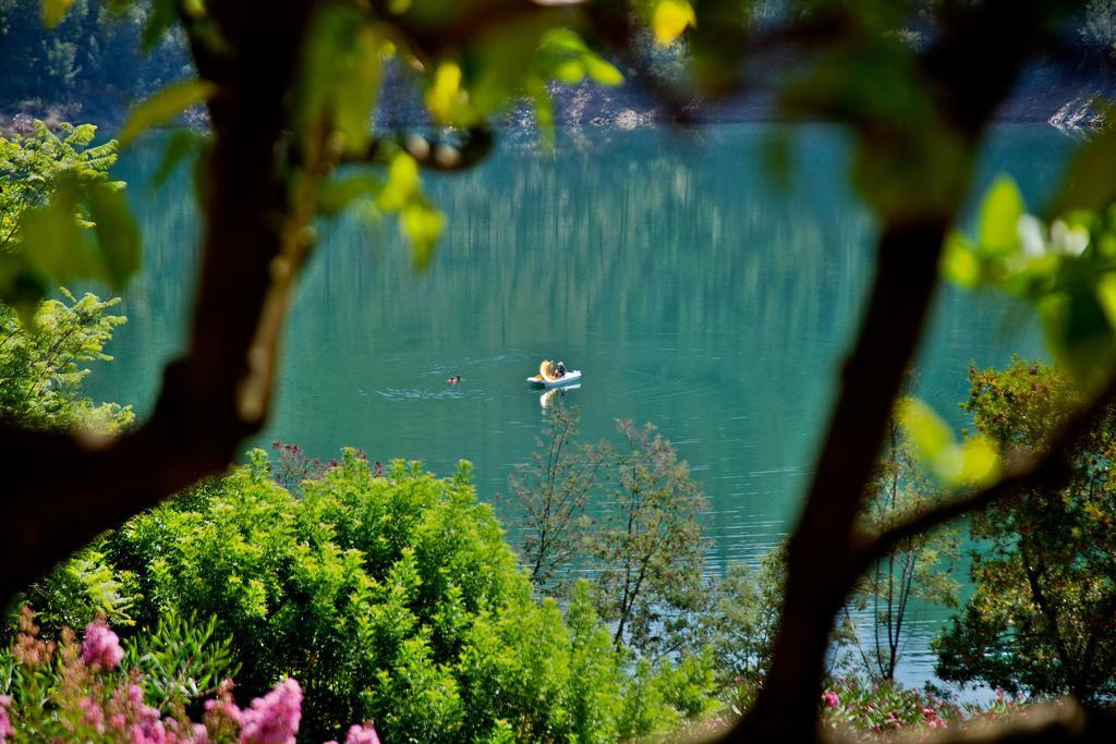 Lago Azul Eco Hotel Ferreira do Zezere Exterior photo